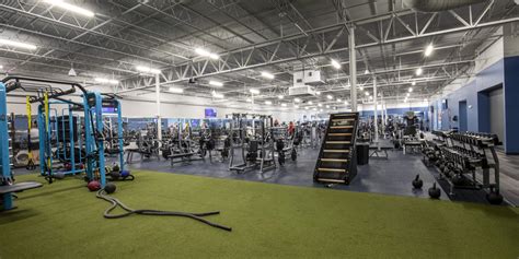We offer premium amenities for an affordable price. . Club4 fitness jobs
